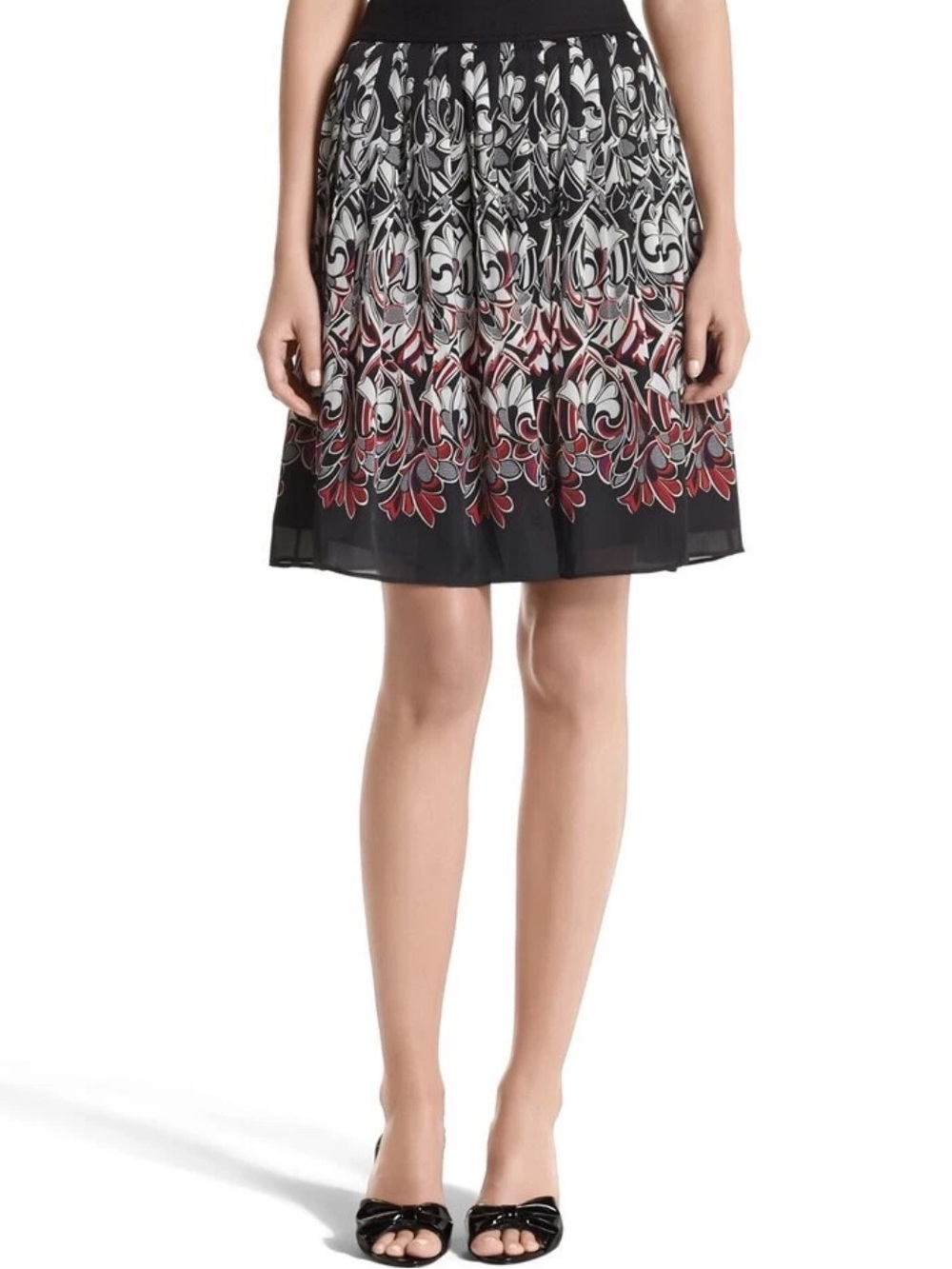 White House Black Market Flirty Charmeuse Print Silk Skirt